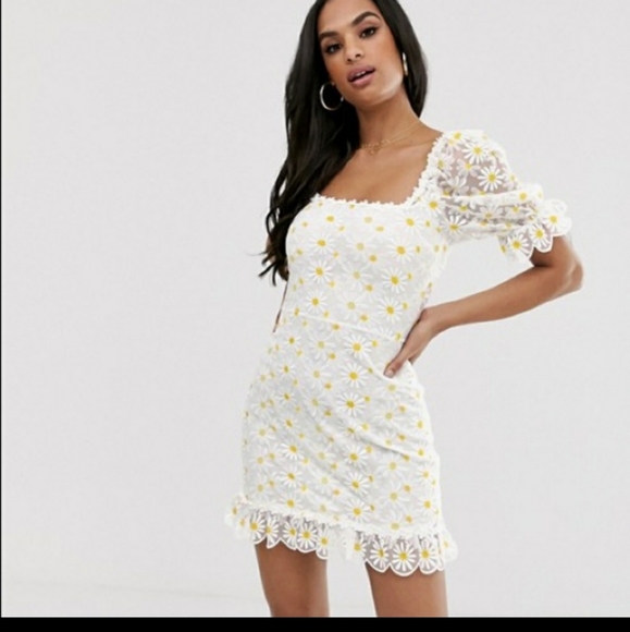 VINTAGE DAISY MINI DRESS - Picture 3 of 16